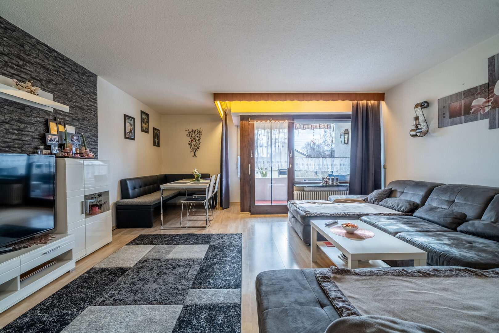 Wohn- und Essbereich